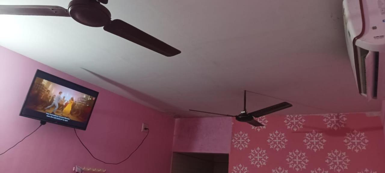Amp Lodge Vellore Zewnętrze zdjęcie